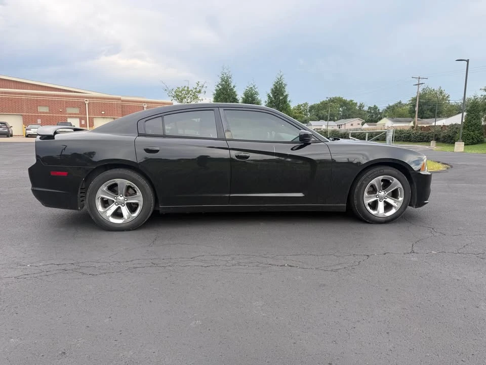 2014 Dodge Charger 7th Gen - Image 2 of 6