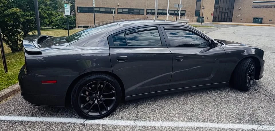 2014 Dodge Charger 7th Gen - Image 3 of 7