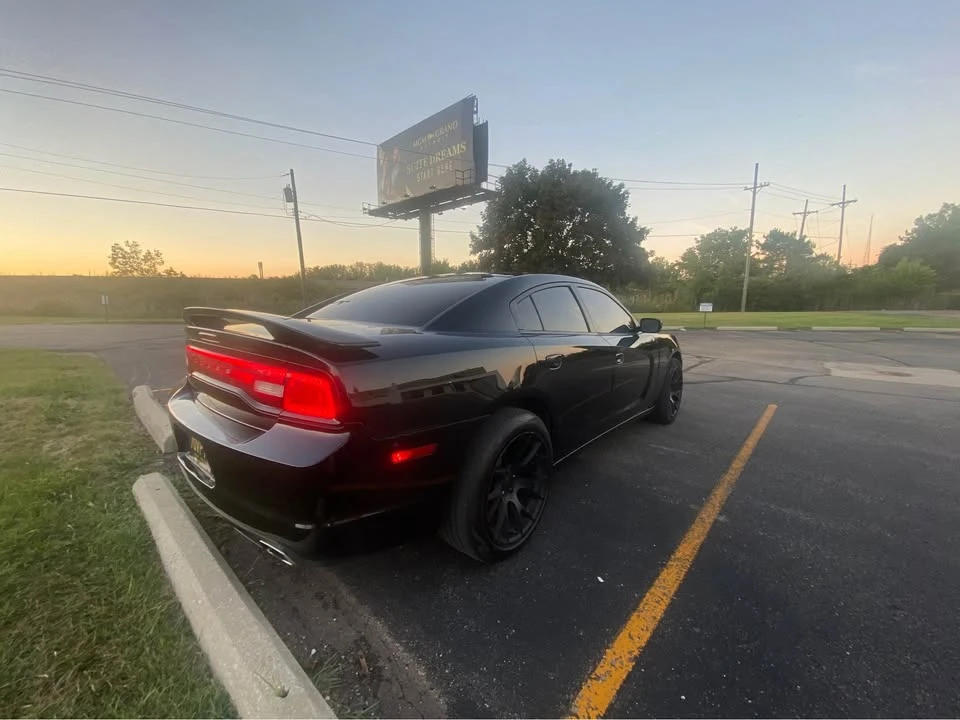 2014 Dodge Charger 7th Gen - Image 4 of 9