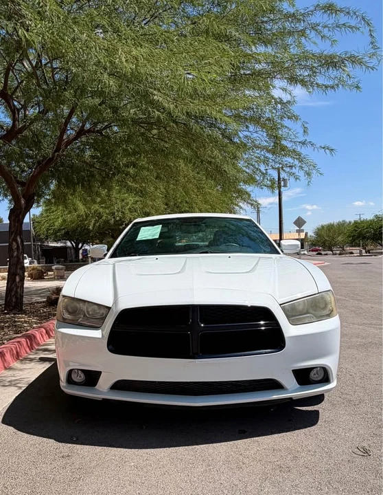 2014 Dodge Charger 7th Gen - Image 3 of 12