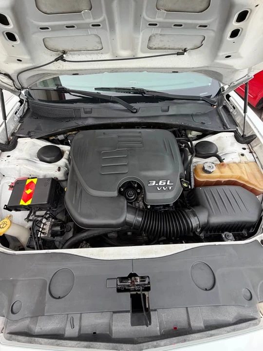 2014 Dodge Charger 7th Gen - Image 11 of 20