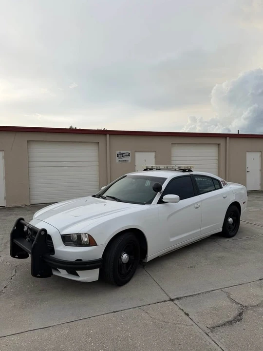 2014 Dodge Charger 7th Gen - Image 16 of 20