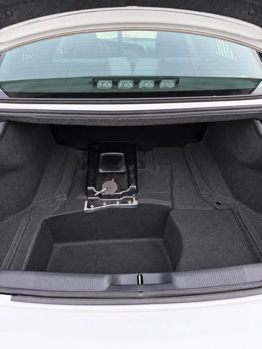 2014 Dodge Charger 7th Gen - Image 20 of 20