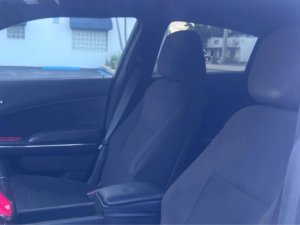2014 Dodge Charger 7th Gen - Image 3 of 12