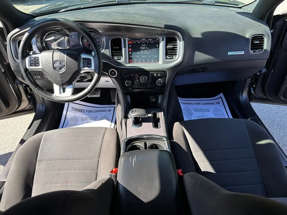 2014 Dodge Charger 7th Gen - Image 9 of 20