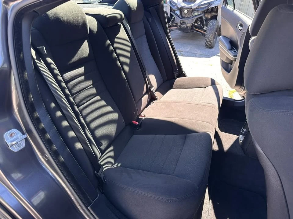 2014 Dodge Charger 7th Gen - Image 16 of 20