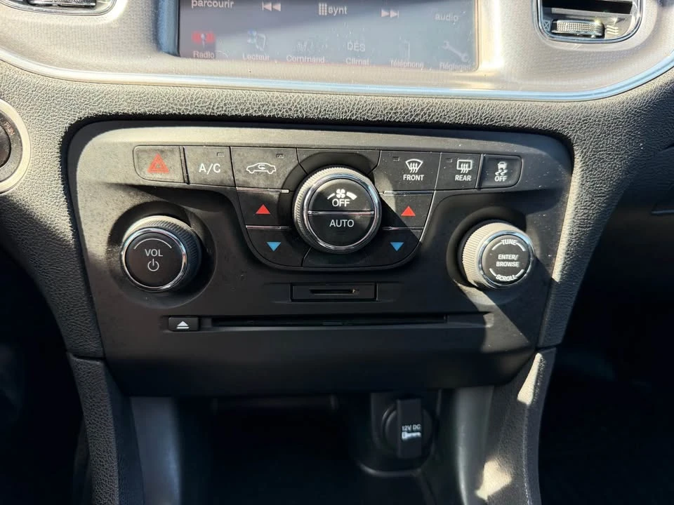 2014 Dodge Charger 7th Gen - Image 15 of 16
