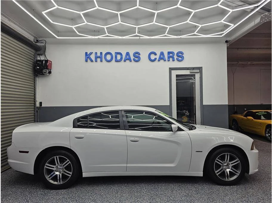 2014 Dodge Charger 7th Gen - Image 5 of 20