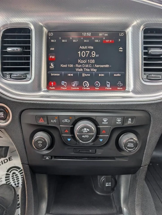 2014 Dodge Charger 7th Gen - Image 18 of 20