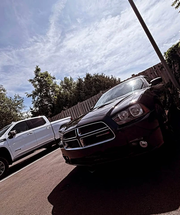 2014 Dodge Charger 7th Gen - Image 3 of 9
