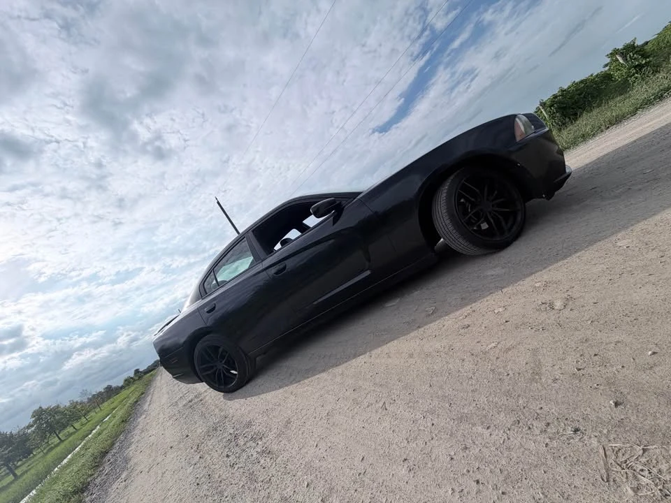 2014 Dodge Charger 7th Gen - Image 6 of 9
