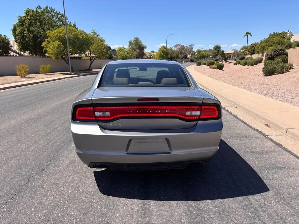 2014 Dodge Charger 7th Gen - Image 8 of 17