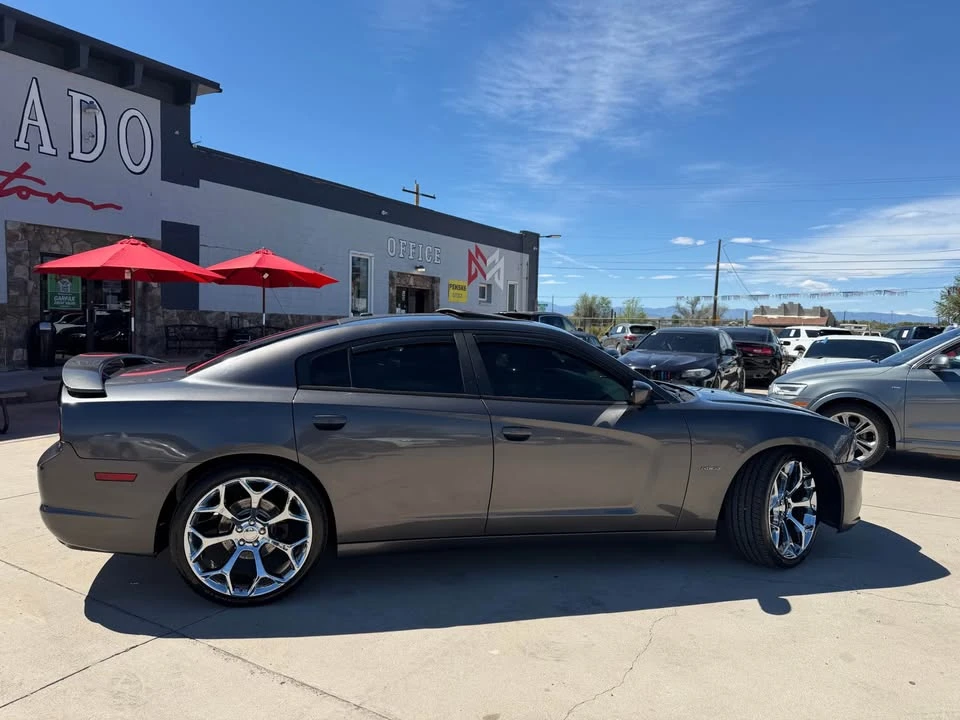 2014 Dodge Charger 7th Gen - Image 2 of 18