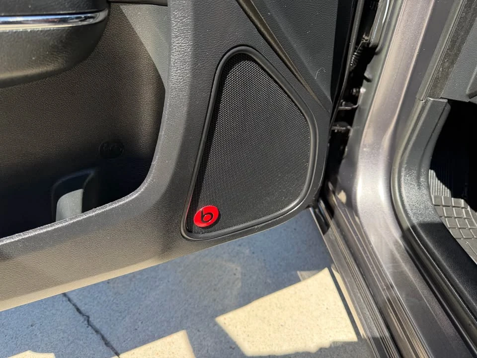 2014 Dodge Charger 7th Gen - Image 11 of 18