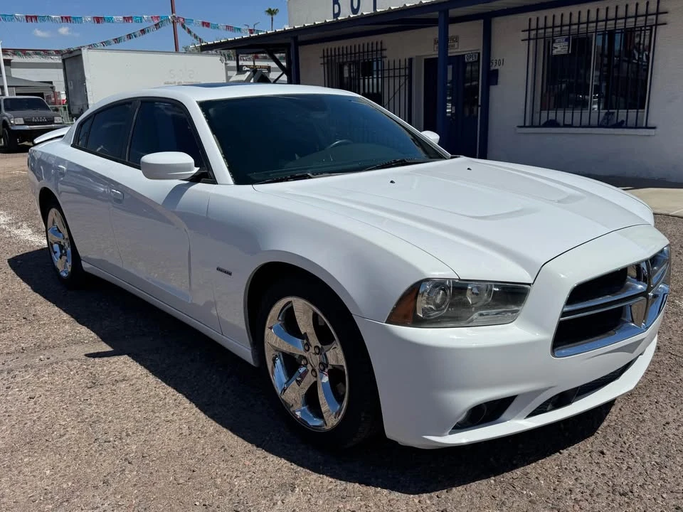 2014 Dodge Charger 7th Gen - Image 6 of 19