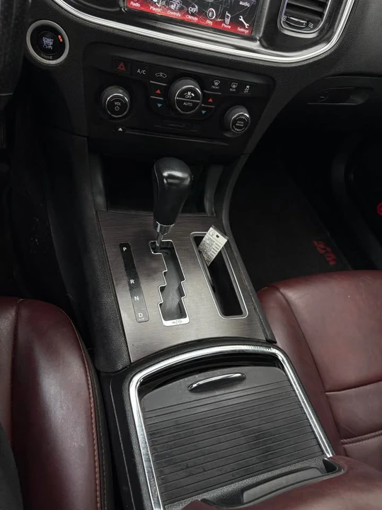 2014 Dodge Charger 7th Gen - Image 8 of 17