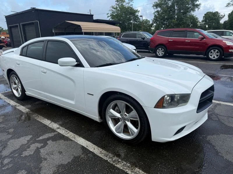 2014 Dodge Charger 7th Gen - Image 2 of 7
