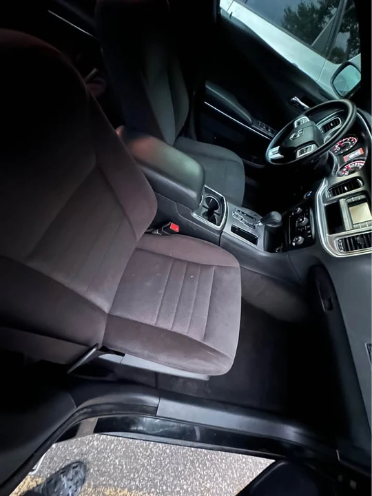2014 Dodge Charger 7th Gen - Image 5 of 5