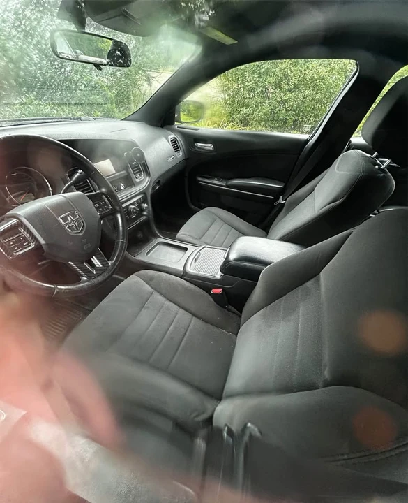 2014 Dodge Charger 7th Gen - Image 4 of 5
