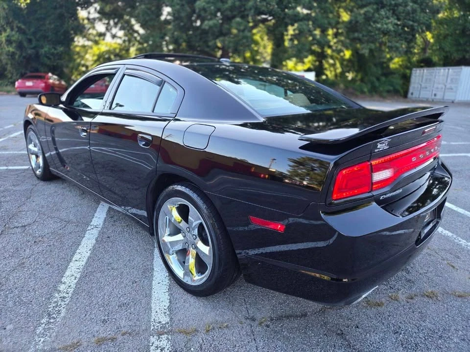 2014 Dodge Charger 7th Gen - Image 4 of 20