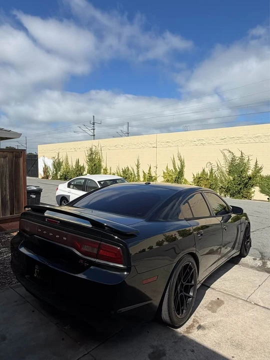 2014 Dodge Charger 7th Gen - Image 3 of 16