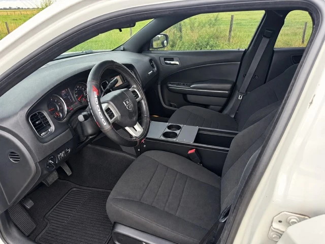 2014 Dodge Charger 7th Gen - Image 2 of 11