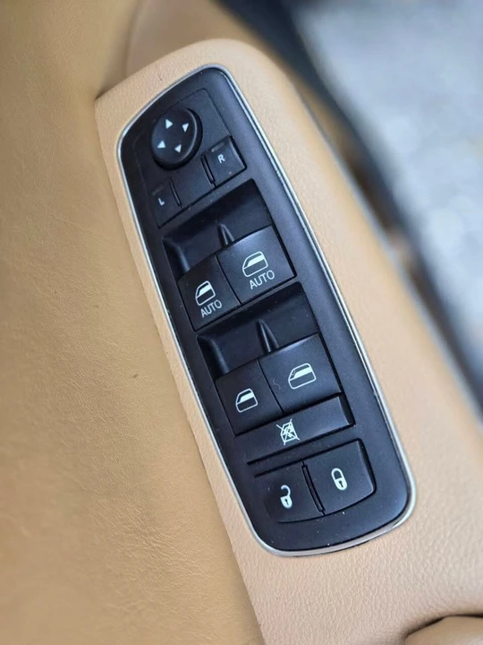 2014 Dodge Charger 7th Gen - Image 19 of 20