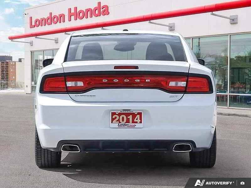 2014 Dodge Charger 7th Gen - Image 4 of 13