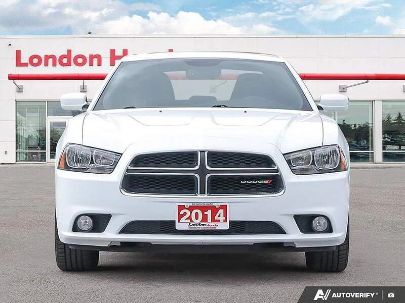 2014 Dodge Charger 7th Gen - Image 6 of 13