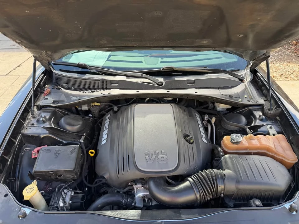 2014 Dodge Charger 7th Gen - Image 5 of 16