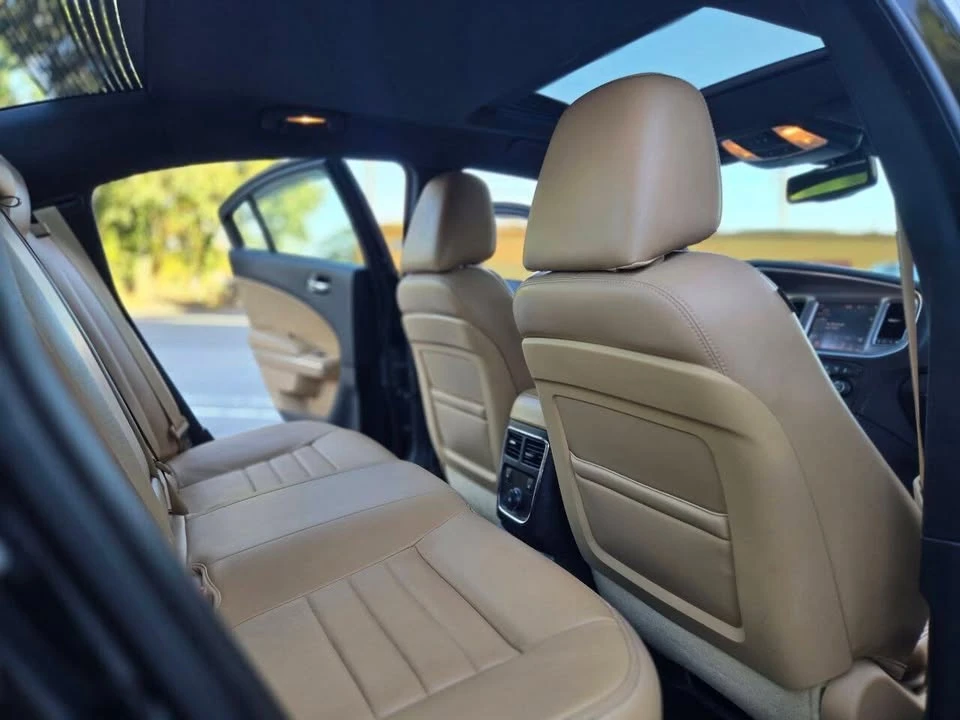 2014 Dodge Charger 7th Gen - Image 12 of 20