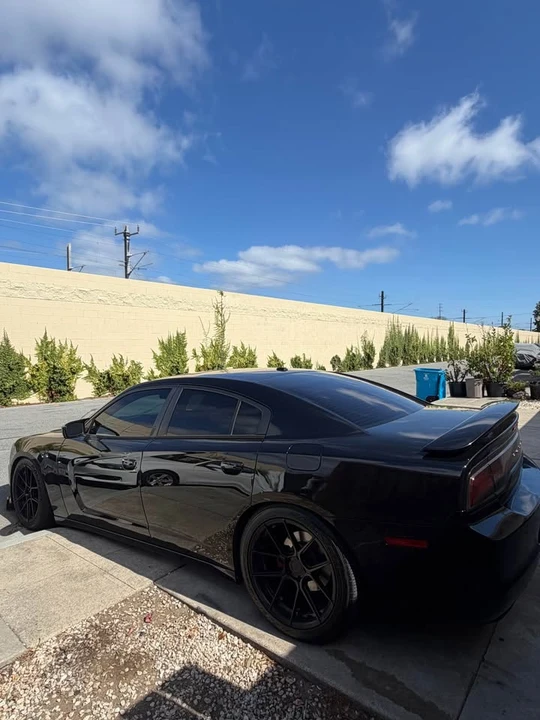 2014 Dodge Charger 7th Gen - Image 4 of 16