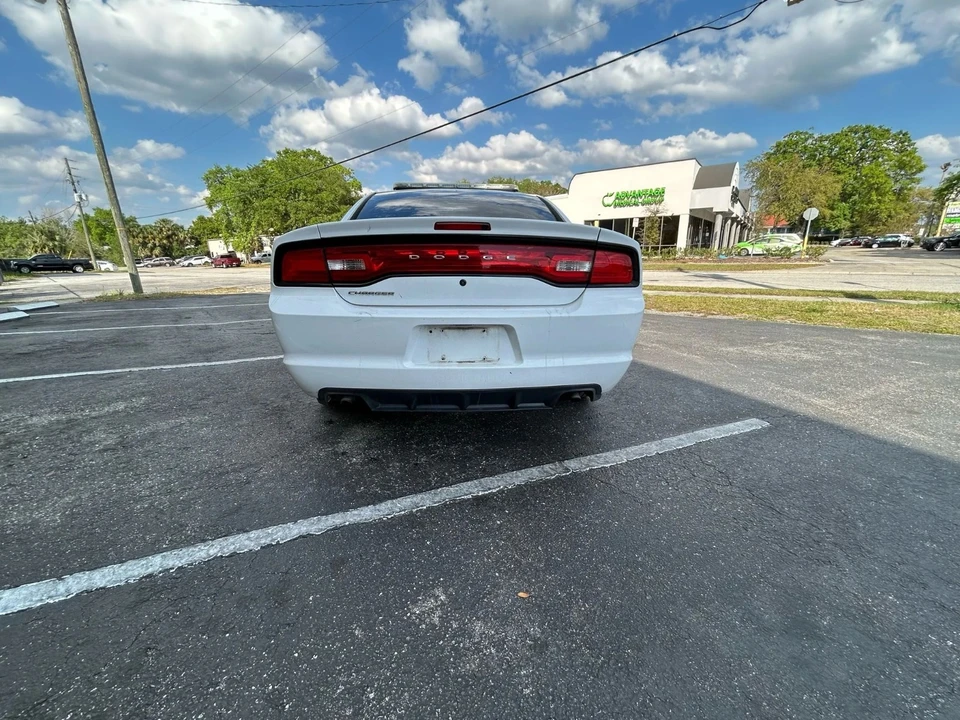 2014 Dodge Charger 7th Gen - Image 6 of 15