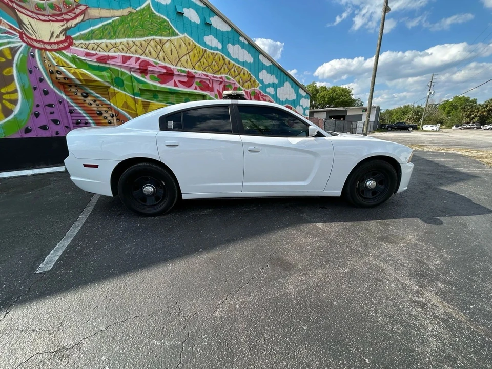 2014 Dodge Charger 7th Gen - Image 8 of 15
