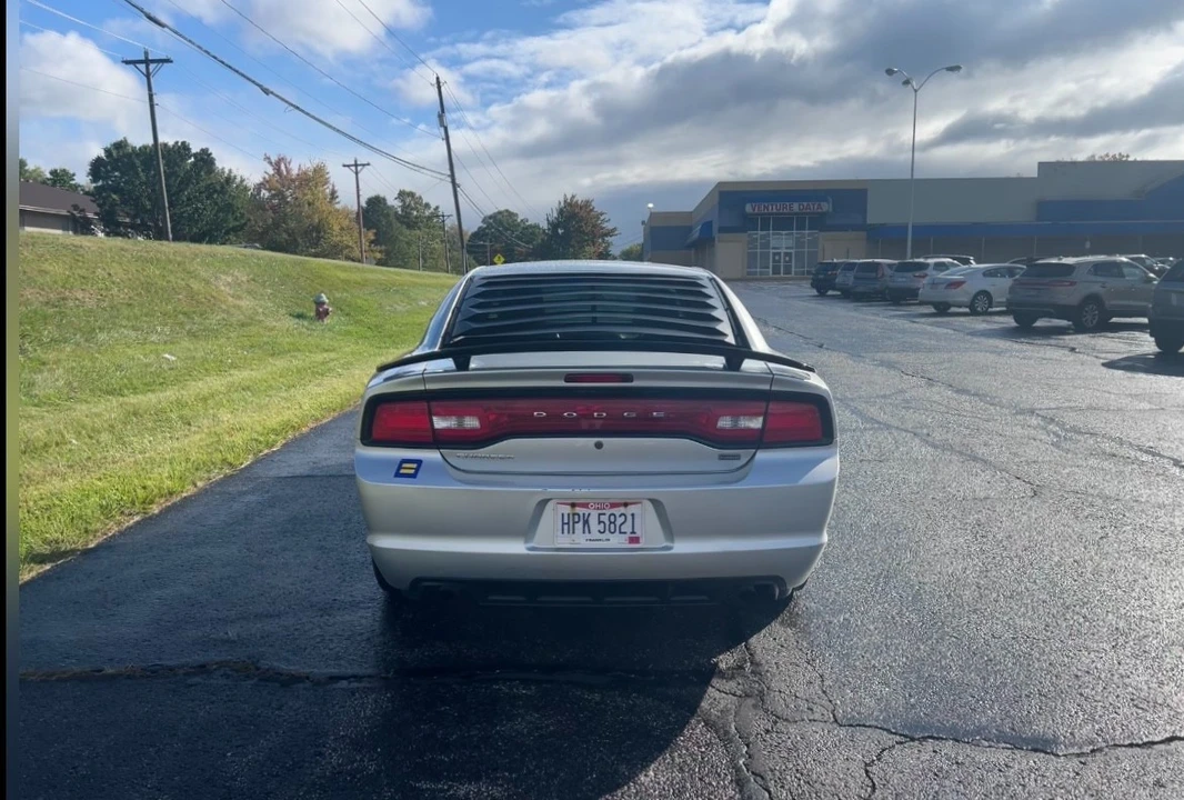 2014 Dodge Charger 7th Gen - Image 13 of 15