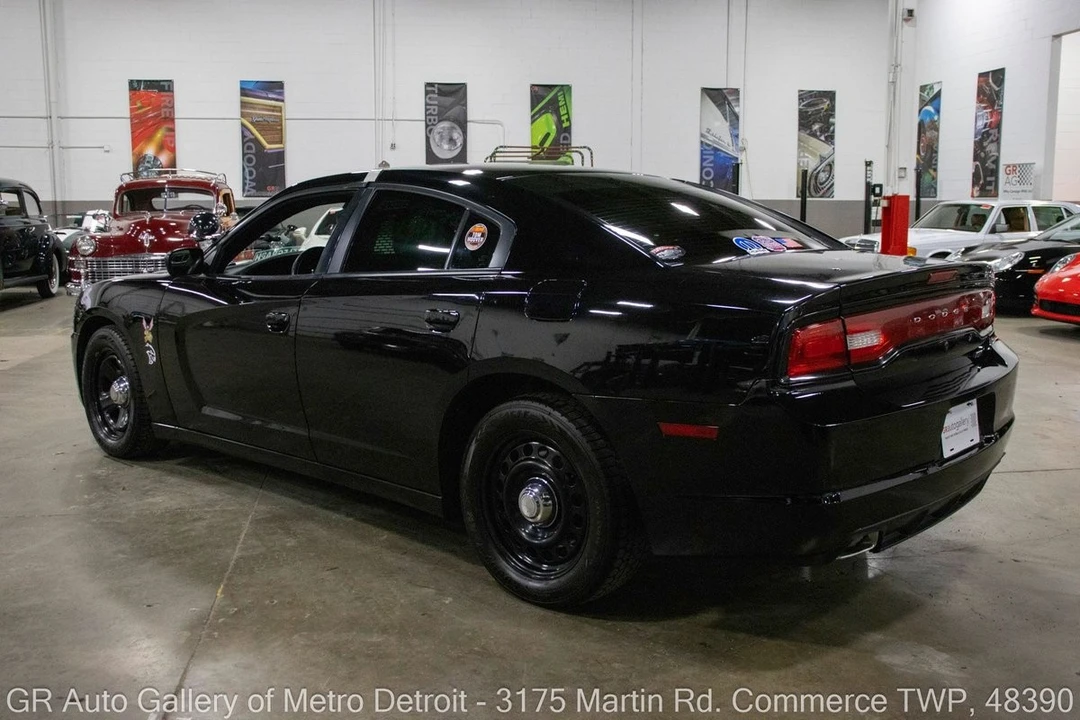 2014 Dodge Charger 7th Gen - Image 4 of 12