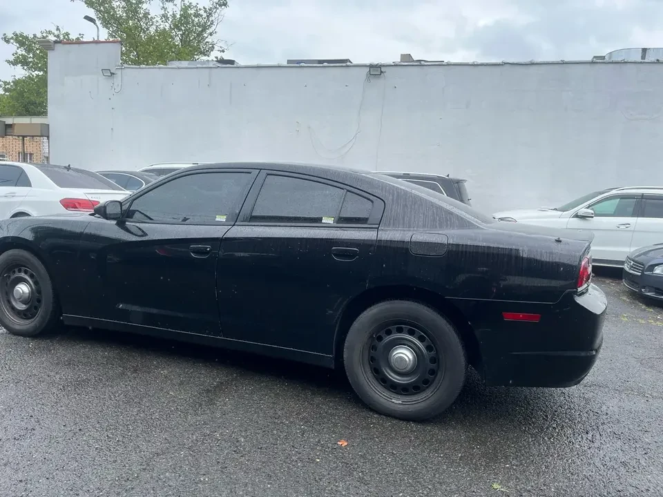 2014 Dodge Charger 7th Gen - Image 5 of 10