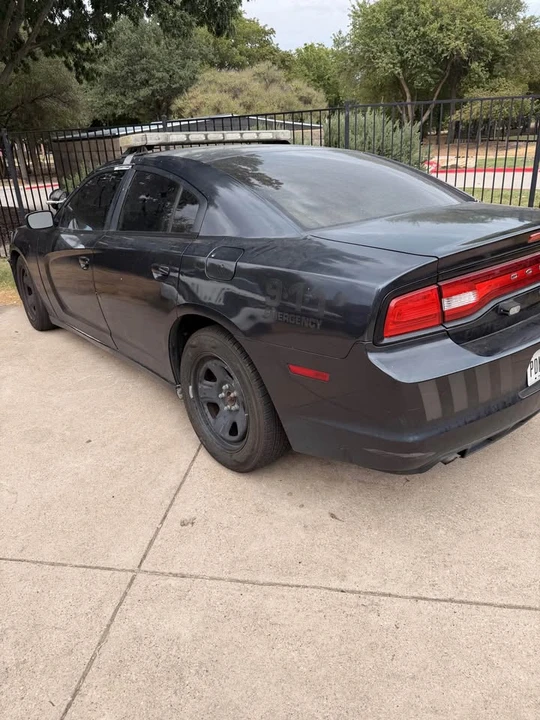 2014 Dodge Charger 7th Gen - Image 2 of 5