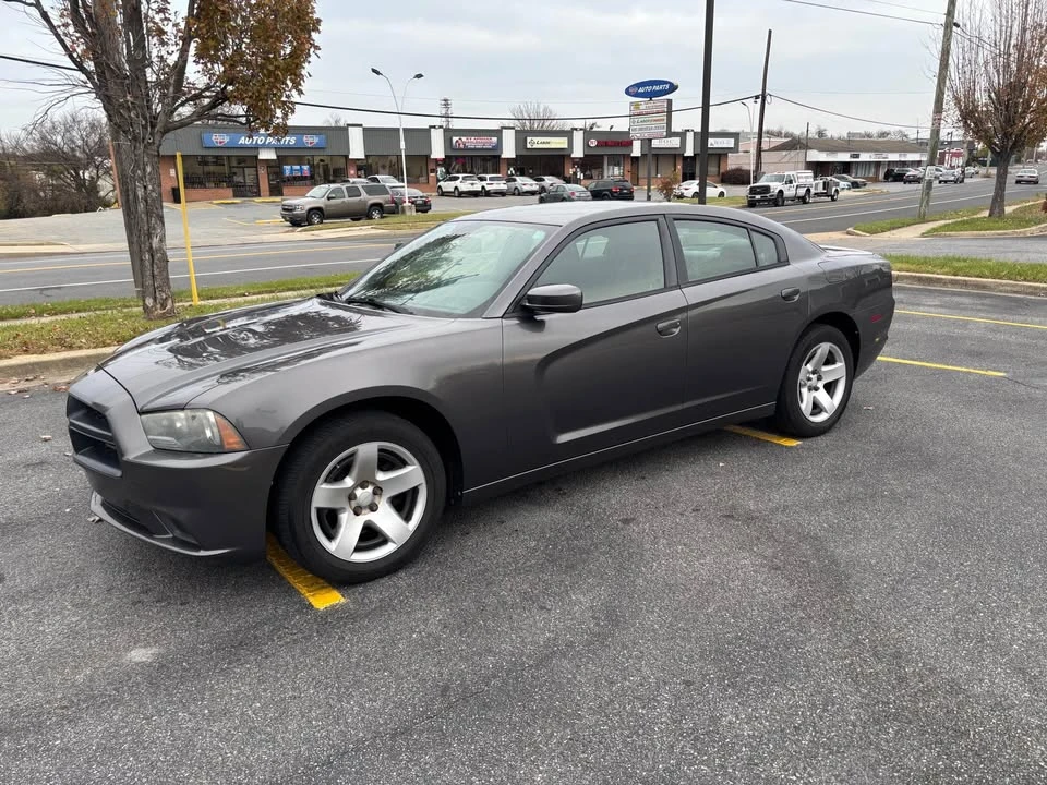 2014 Dodge Charger 7th Gen - Image 8 of 10