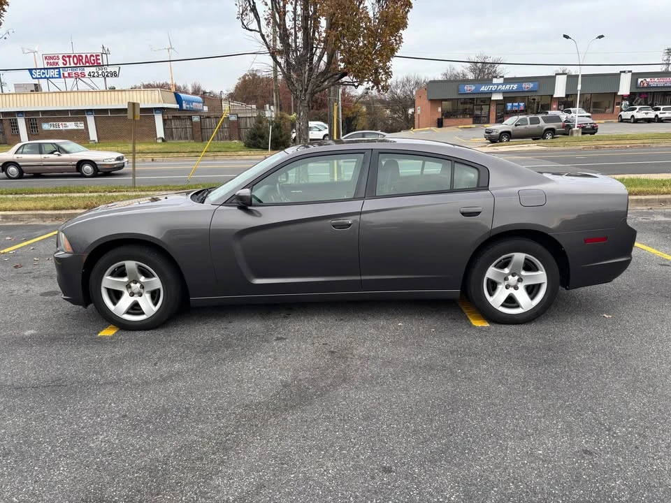 2014 Dodge Charger 7th Gen - Image 7 of 10