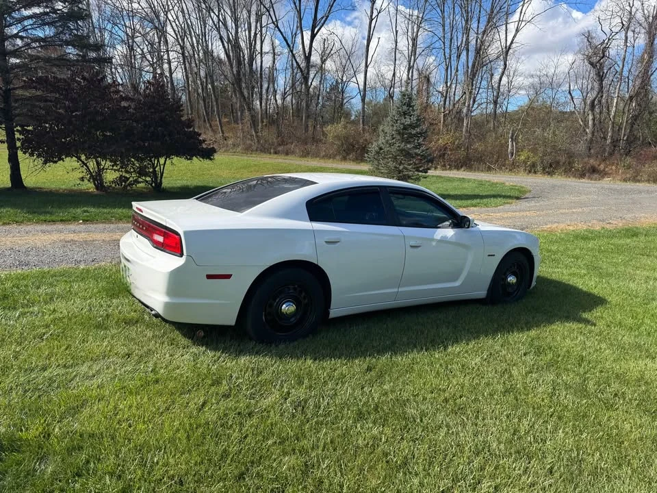 2014 Dodge Charger 7th Gen - Image 5 of 8