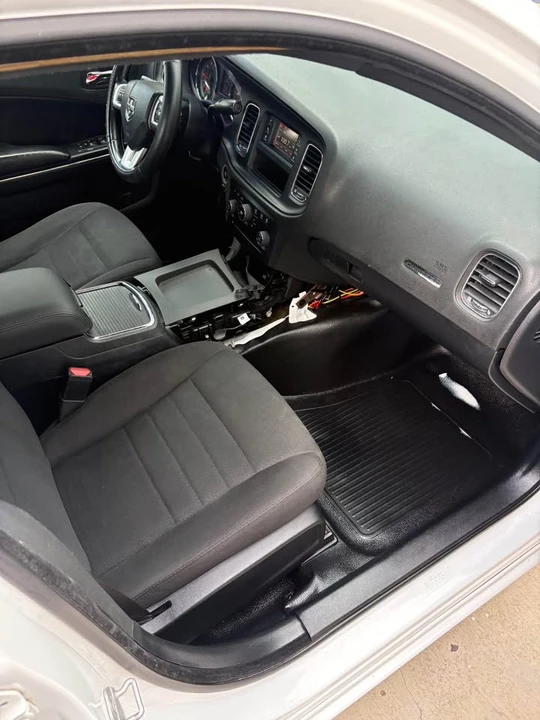 2014 Dodge Charger 7th Gen - Image 6 of 9