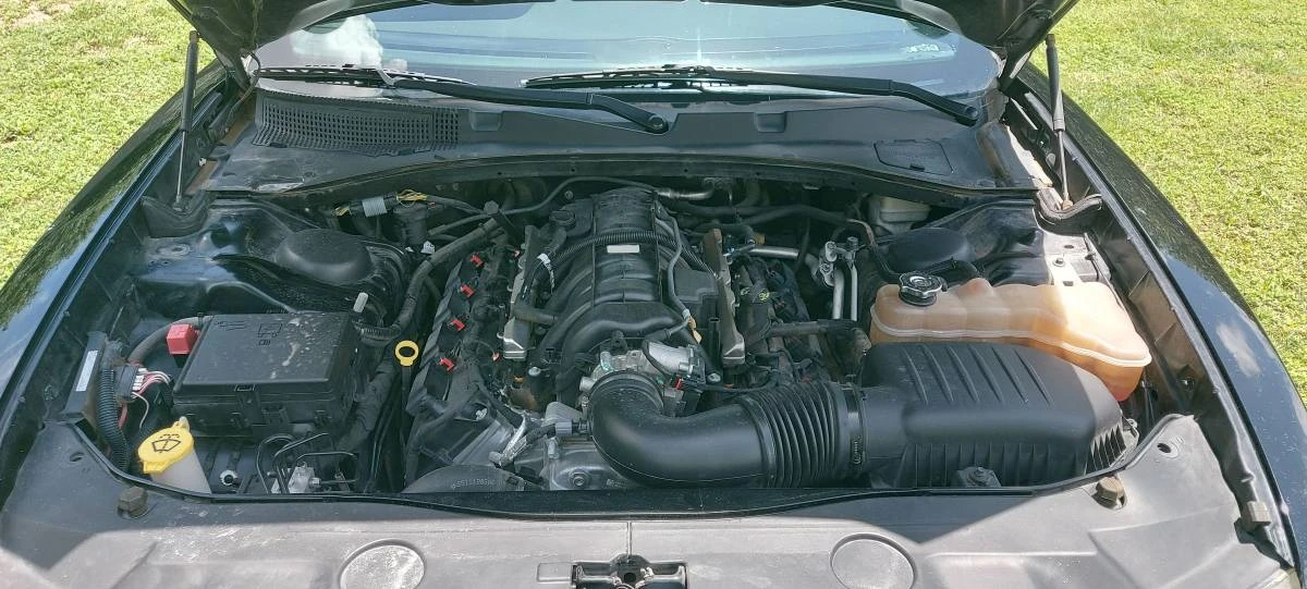 2014 Dodge Charger 7th Gen - Image 10 of 13