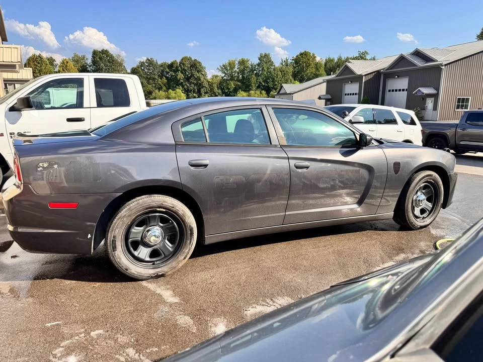 2014 Dodge Charger 7th Gen - Image 5 of 15