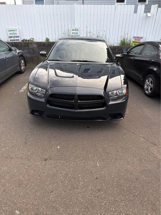 2014 Dodge Charger 7th Gen - Image 4 of 5