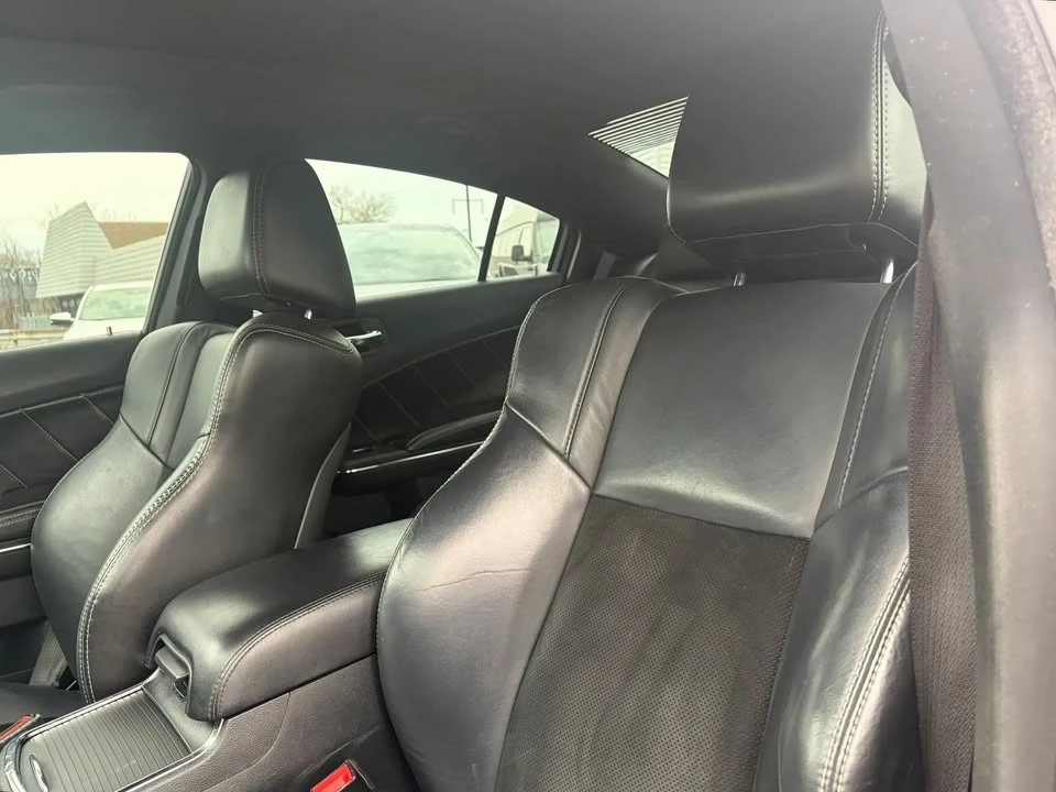 2014 Dodge Charger 7th Gen - Image 13 of 20
