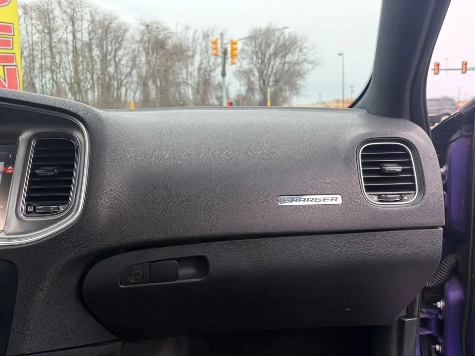 2014 Dodge Charger 7th Gen - Image 12 of 20