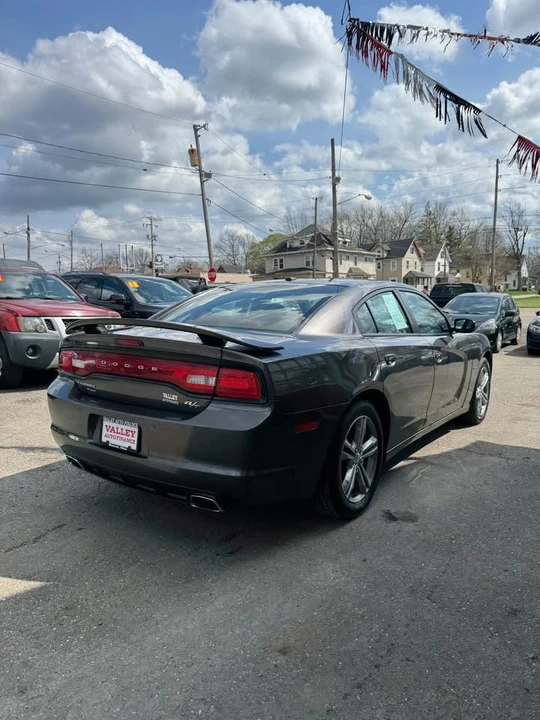 2014 Dodge Charger 7th Gen - Image 3 of 17