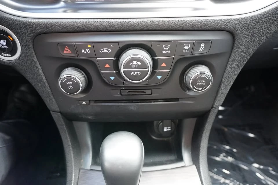 2014 Dodge Charger 7th Gen - Image 18 of 20