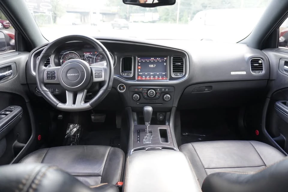 2014 Dodge Charger 7th Gen - Image 13 of 20